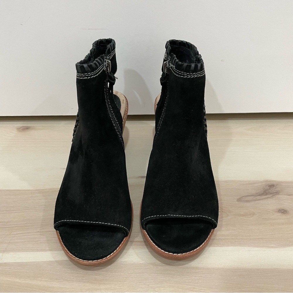 Sofft Maleigha Women's 6.5 Heeled Bootie Black Suede Leather Side Zip Open Toe - Picture 3 of 12